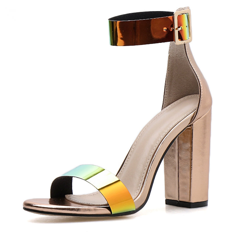 Sandale de vară ortopedice confortabile și elegante