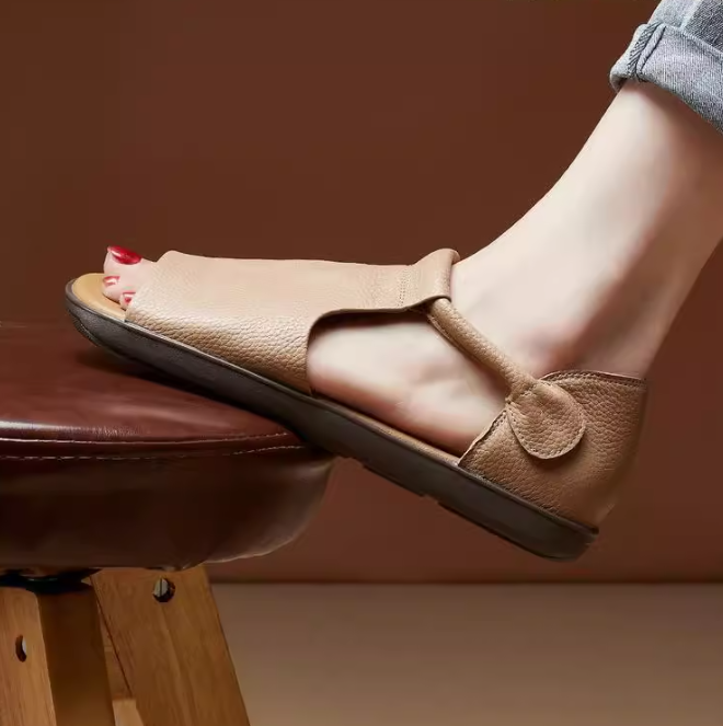 Pantofi de vară ortopedici la modă și de susținere