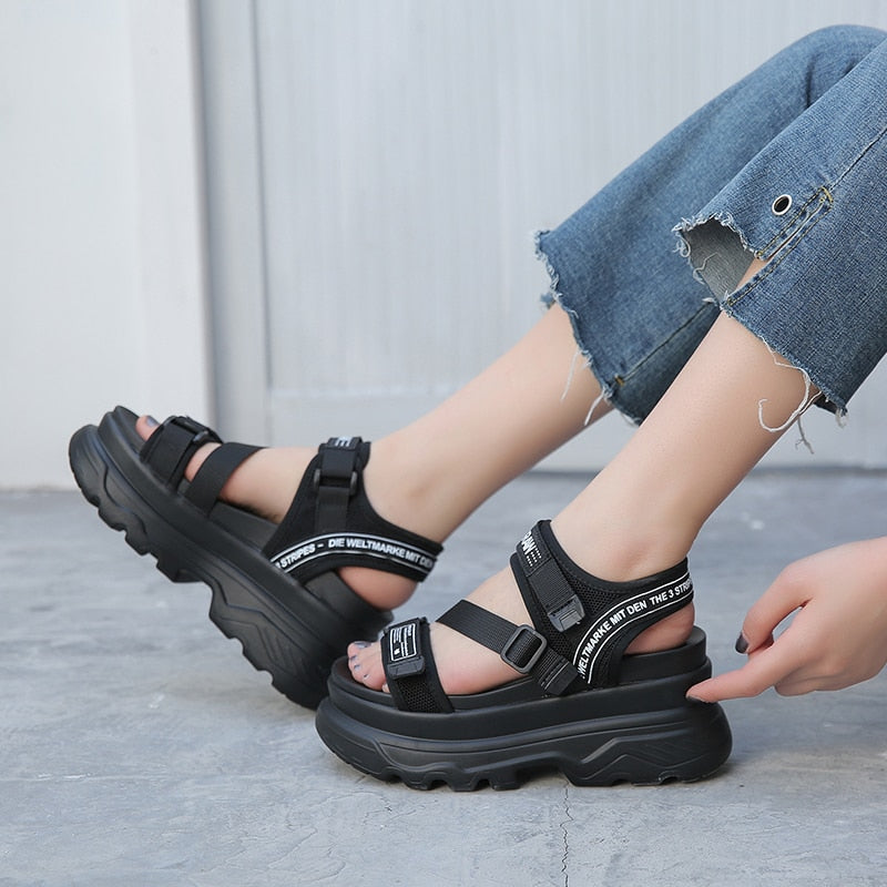 Sandale de vară ortopedice de susținere și la modă