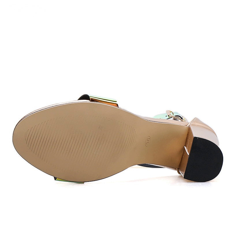 Sandale de vară ortopedice confortabile și elegante