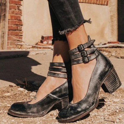 Pantofi de iarnă ortopedici la modă și de susținere