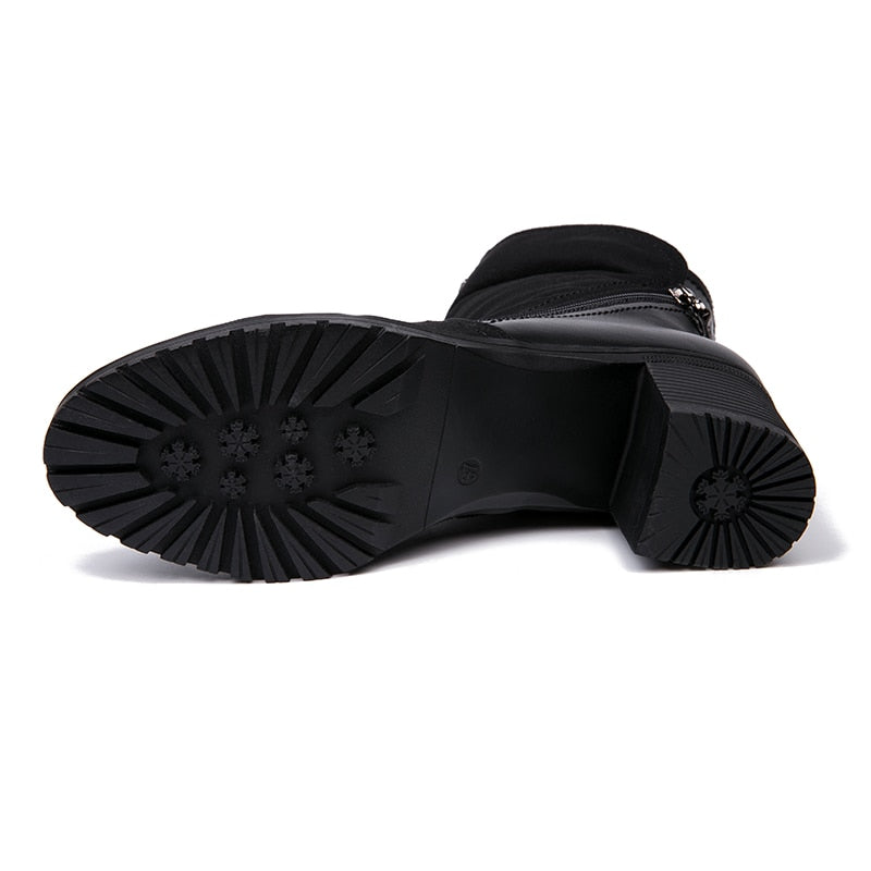 Tocuri de vară de susținere elegante și detaliate