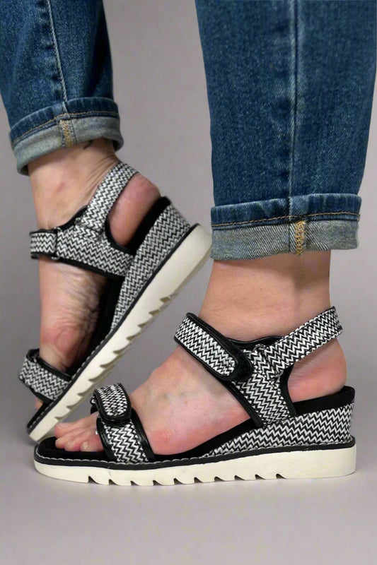Moda ortopedică de vară Wedge