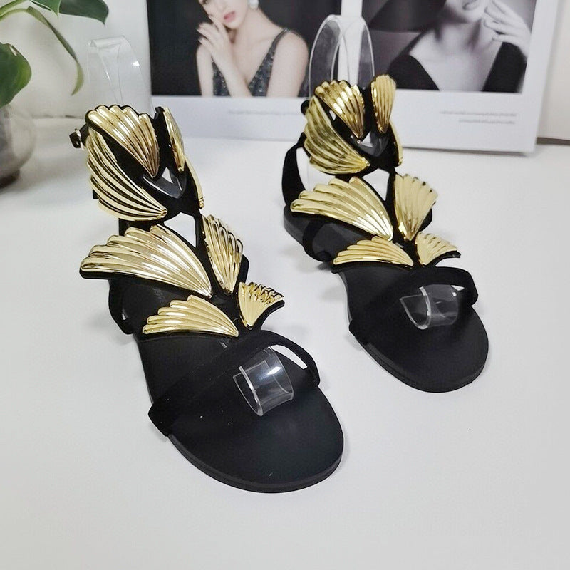 Sandale de vară de susținere elegante și detaliate