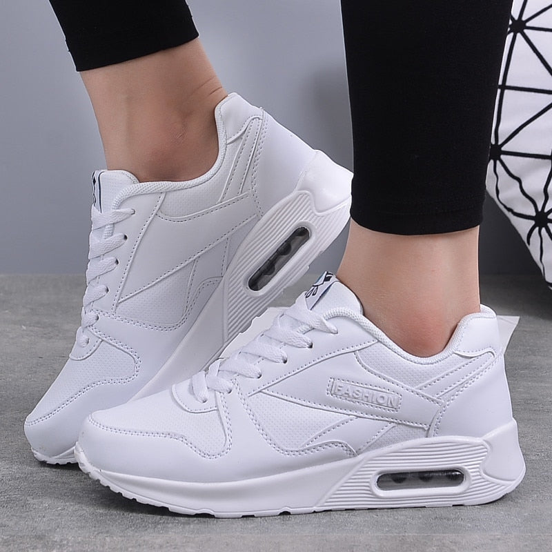 Adidași de iarnă ortopedici de susținere și la modă