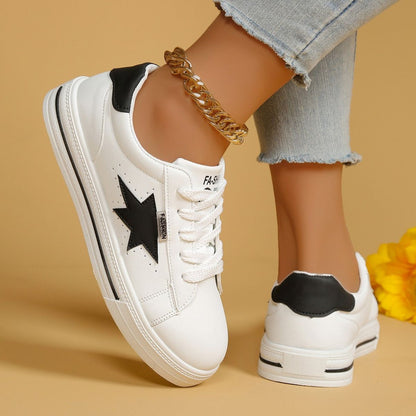 Adidași de vară de susținere eleganți și detaliați