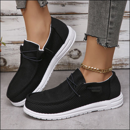 Adidași de vară de susținere eleganți și detaliați