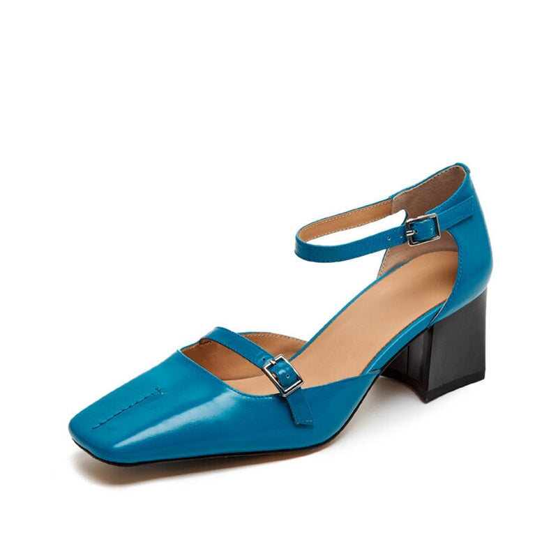 Sandale de vară de susținere elegante și detaliate