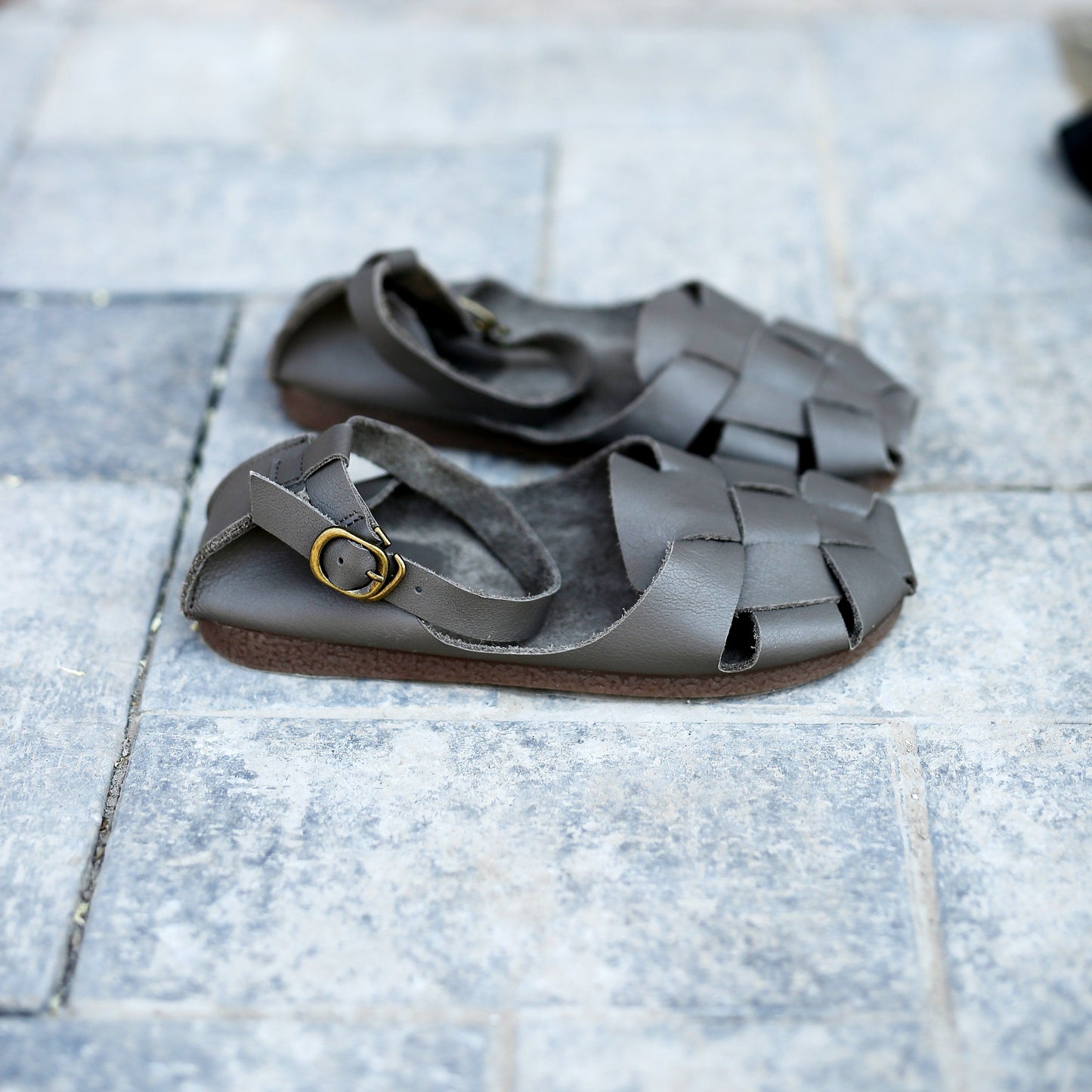 Pantofi ortopedici de vară eleganți și de susținere