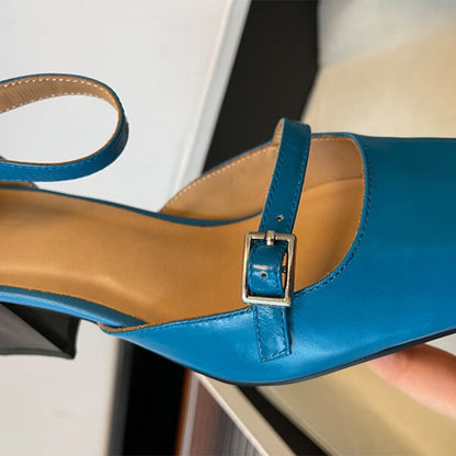 Sandale de vară de susținere elegante și detaliate
