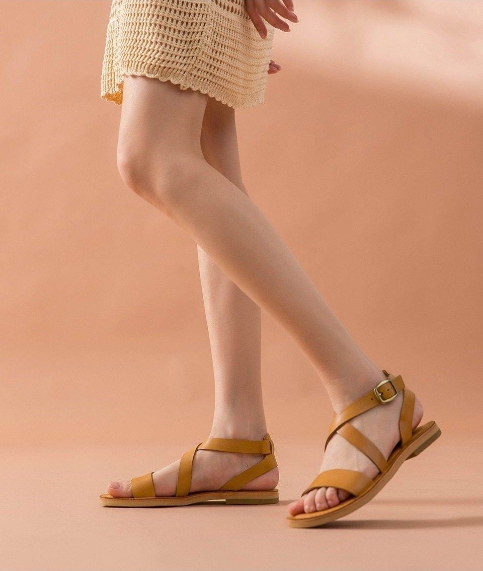 Pantofi de vară ortopedici eleganți și de susținere